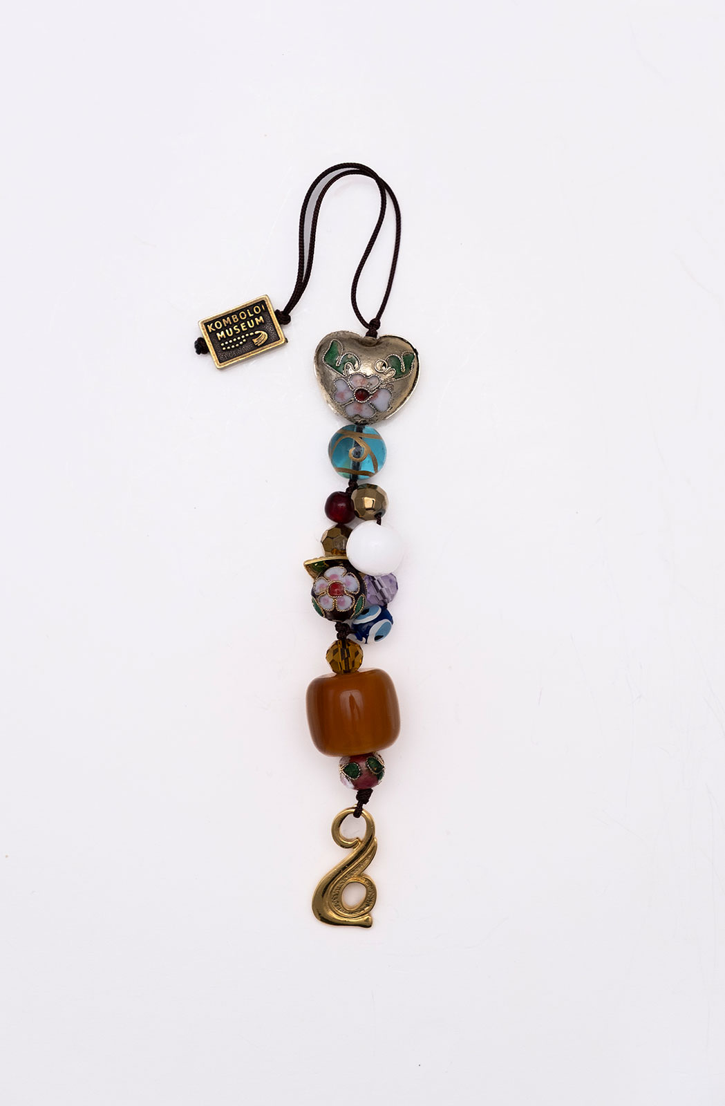 Γούρι  από κρύσταλλο, τεχνητή ρητίνη και κασσίτερο 