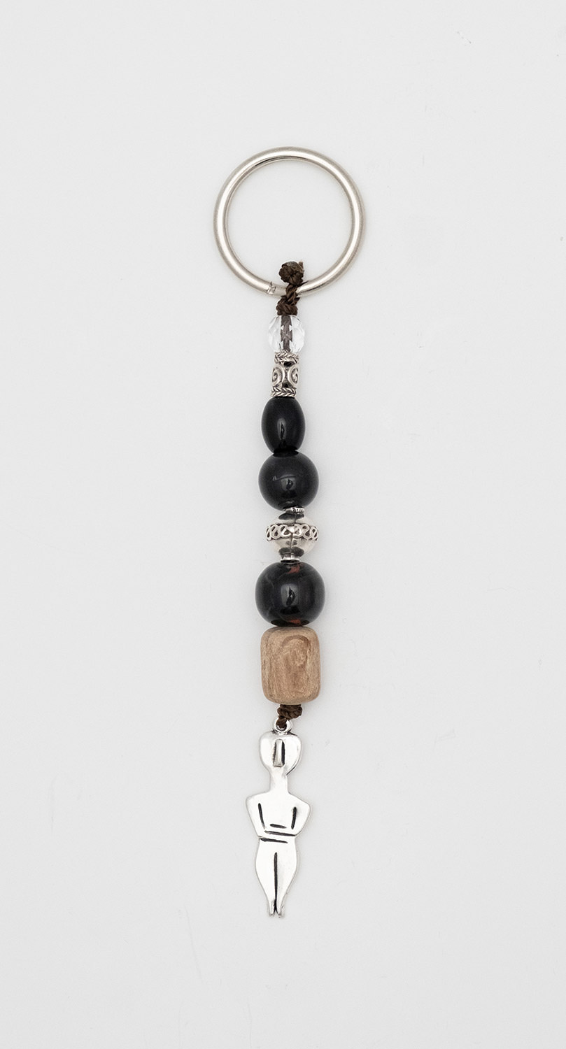 Keyring made of artificial resin, crystal and palisader with Cycladic idol