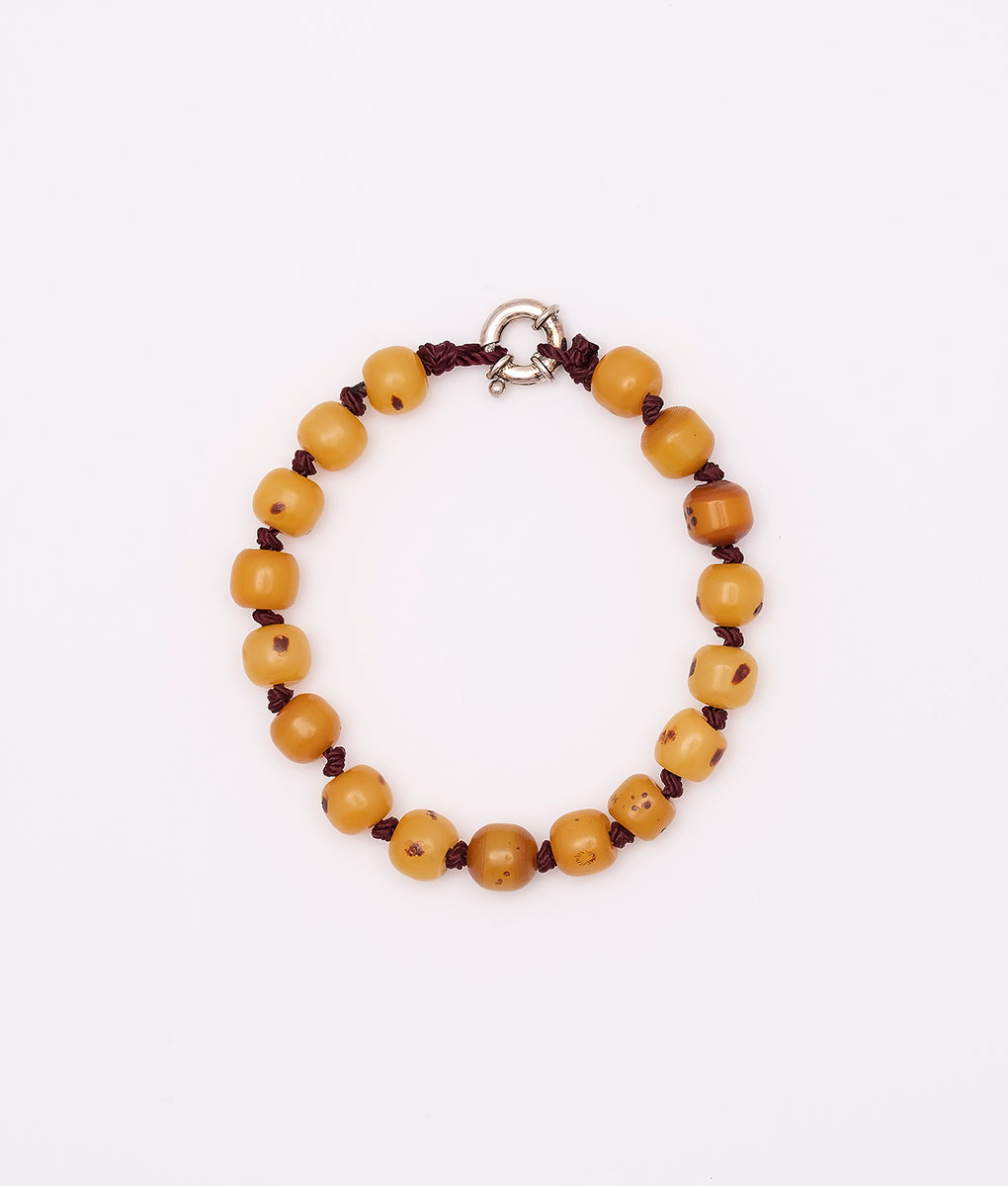 Bracelet made of Mastic-Amber, old mixture of amber and bakelite (1930-1950) and silver